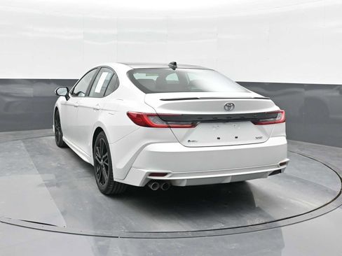 Used 2025 Toyota Camry XSE image 2