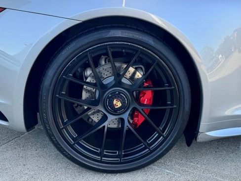 Used 2019 Porsche 911 Carrera GTS RWD image 43