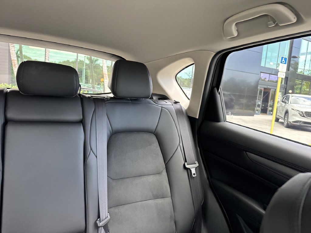 Certified 2021 MAZDA CX-5 Touring FWD image 19