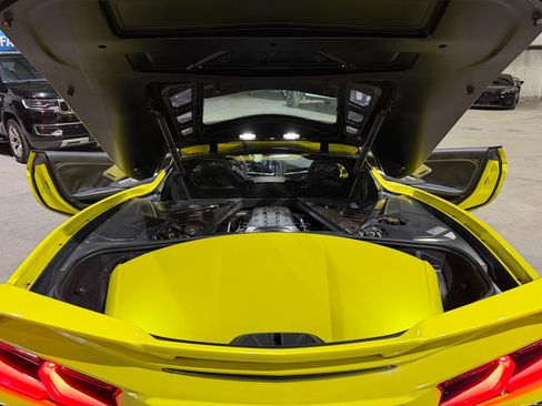 Used 2020 Chevrolet Corvette Stingray Premium Cpe w/ 3LT Preferred Equipment Group RWD image 23