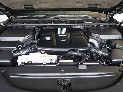 Used 2026 Lexus LX 600 4WD w/ Luxury Package image 34