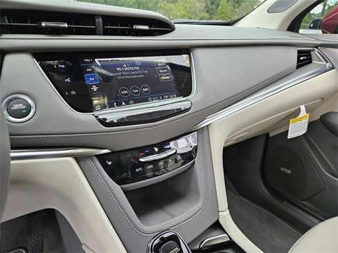 New 2025 Cadillac XT5 Premium Luxury w/ Technology Package image 25