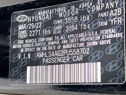 Used 2023 Hyundai Elantra SEL w/ Convenience Package FWD image 31