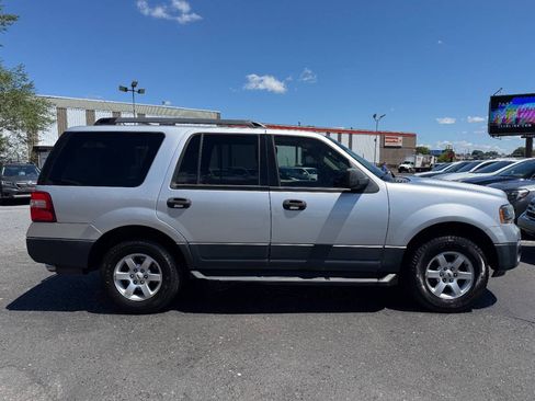 Used 2016 Ford Expedition XL AWD/4WD image 4