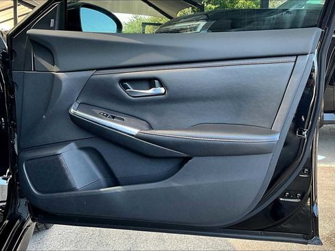 Used 2023 Nissan Sentra SR image 21