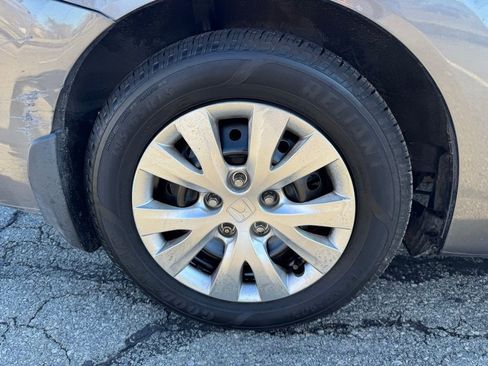 Used 2012 Honda Civic LX image 37