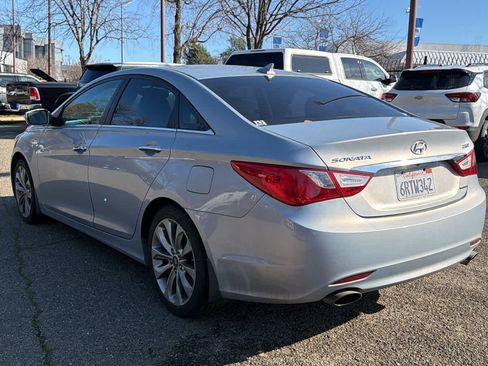 Used 2011 Hyundai Sonata Limited w/ Navigation Pkg 5 image 7