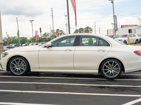 Used 2021 Mercedes-Benz E 350 Sedan image 22