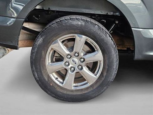 Used 2018 Ford F150 XLT w/ Equipment Group 302A Luxury RWD image 17