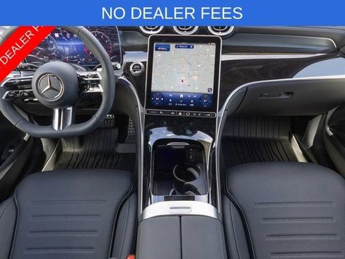 Certified 2025 Mercedes-Benz GLC 300 4MATIC image 22