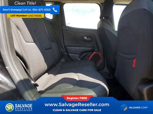 Used 2019 Jeep Renegade Trailhawk w/ Cold Weather Group II AWD/4WD image 15