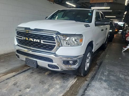 Used 2024 RAM 1500 Big Horn AWD/4WD image 1