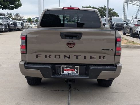 Used 2024 Nissan Frontier Pro-X w/ Pro Convenience Package RWD image 7