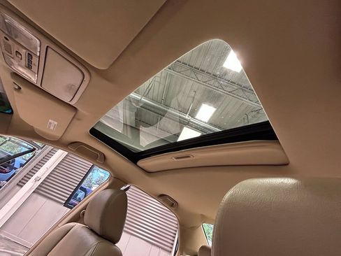 Used 2004 Honda Accord EX image 9