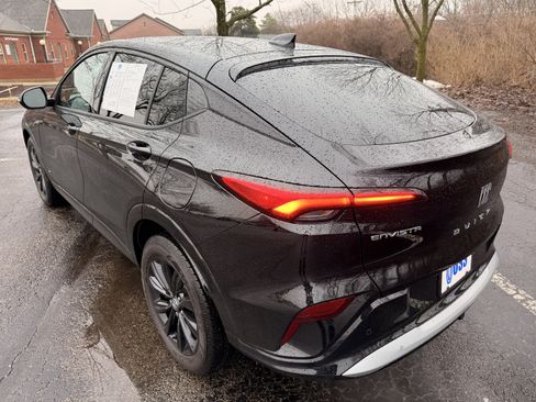 Used 2025 Buick Envista Sport Touring w/ Convenience I Package image 5