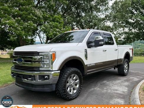 Used 2017 Ford F250 King Ranch w/ King Ranch Ultimate Package AWD/4WD image 1
