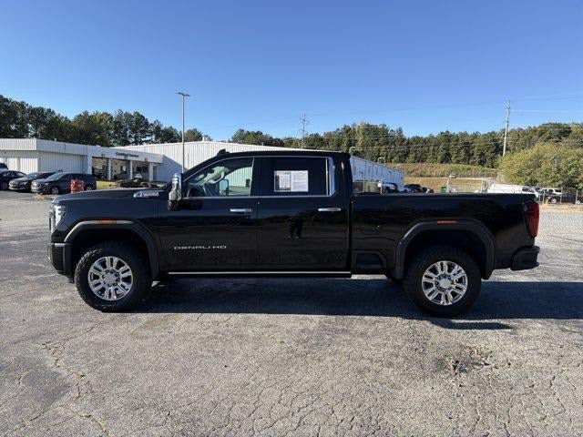 Used 2024 GMC Sierra 2500 Denali w/ Denali Reserve Package AWD/4WD image 8