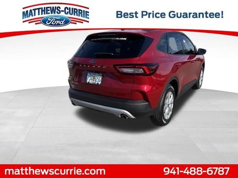 New 2025 Ford Escape Active image 4