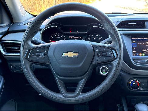 Used 2021 Chevrolet TrailBlazer LT image 13