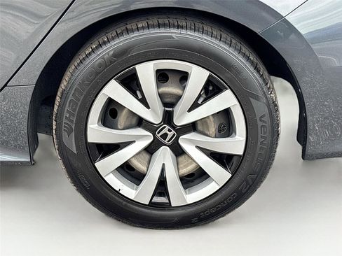 Certified 2024 Honda Civic LX image 32