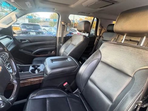 Used 2019 Chevrolet Tahoe LT image 16