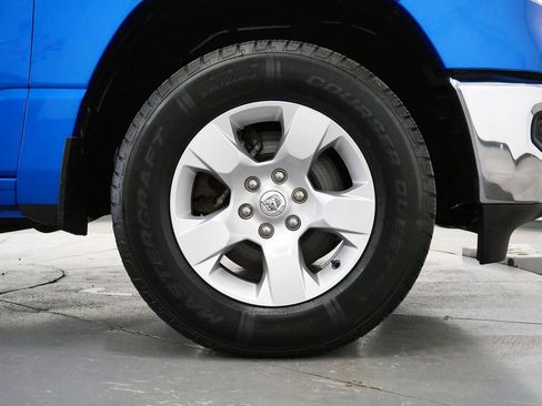 Used 2021 RAM 1500 Big Horn AWD/4WD image 34