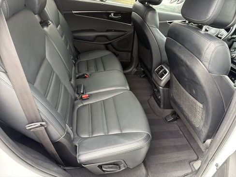 Used 2016 Kia Sorento EX w/ EX Premium Package image 15