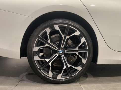 Used 2025 BMW 330i xDrive Sedan w/ Premium Package image 9