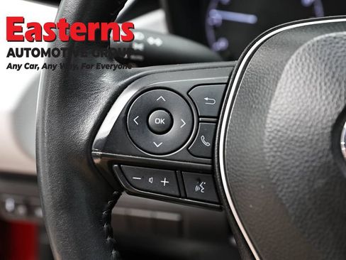 Used 2025 Toyota Corolla SE FWD image 14