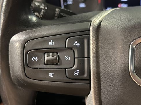 Used 2021 GMC Yukon Denali w/ Denali Premium Package AWD/4WD image 25