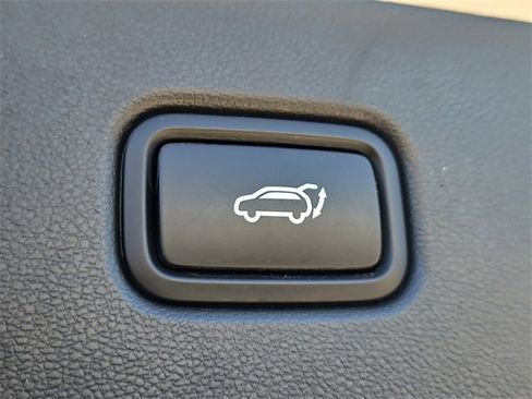 Used 2025 Hyundai Tucson SEL image 17