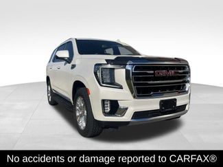 Used 2022 GMC Yukon SLT w/ SLT Luxury Package video 2