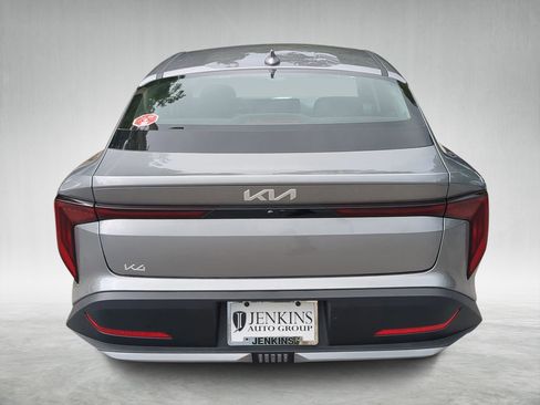 New 2025 Kia K4 LXS image 4