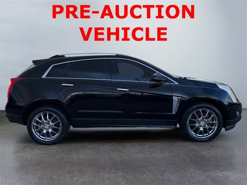 Used 2015 Cadillac SRX Performance w/ Driver Awareness Package image 2