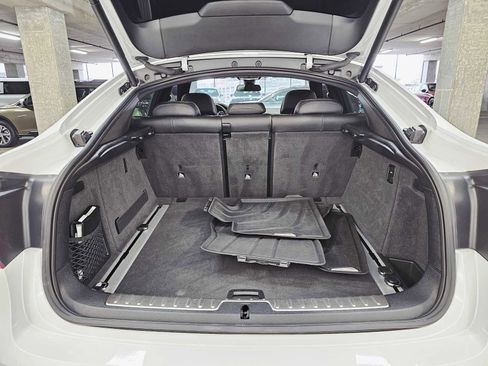 Used 2019 BMW X6 xDrive35i w/ M Sport Package image 29