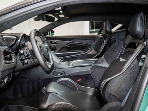 Used 2023 Aston Martin DBS Coupe RWD image 12