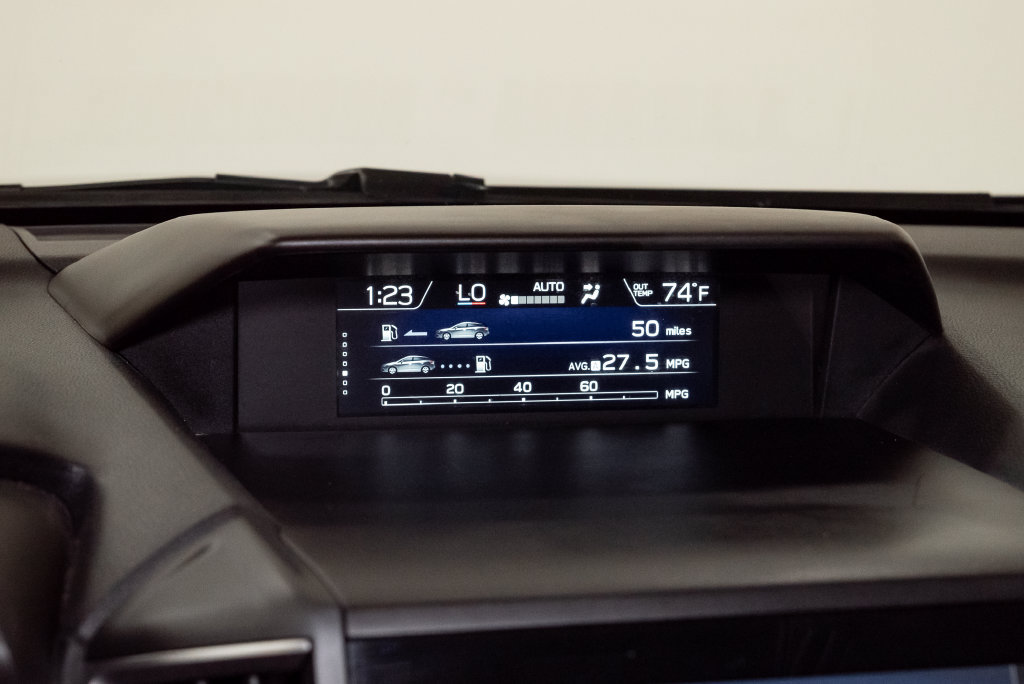 Used 2019 Subaru Crosstrek 2.0i Limited w/ Moonroof Package AWD/4WD image 16
