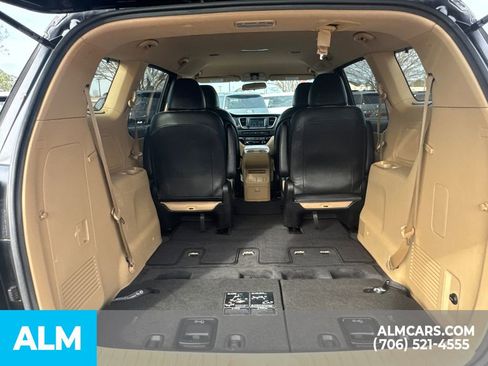 Used 2019 Kia Sedona EX image 17