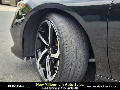 Used 2022 Honda Accord Sport image 31