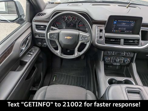 Used 2023 Chevrolet Suburban LS RWD image 17