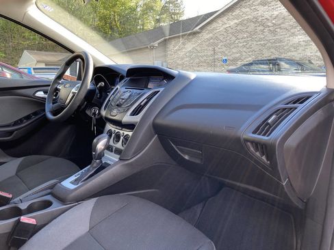 Used 2012 Ford Focus SE image 16
