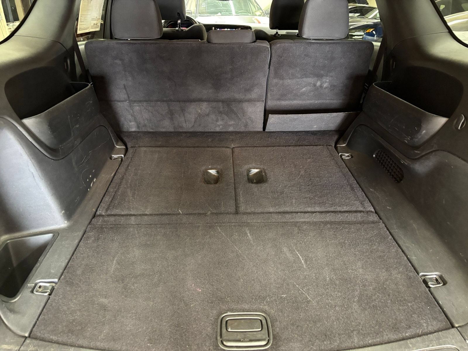 Used 2024 Dodge Durango SXT AWD/4WD image 30