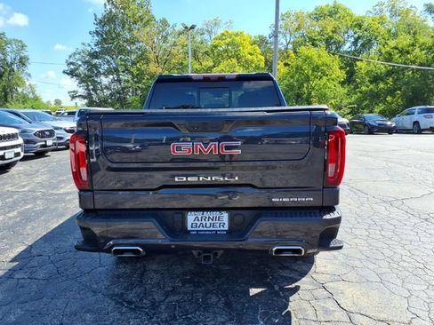 Used 2023 GMC Sierra 1500 Denali AWD/4WD image 8