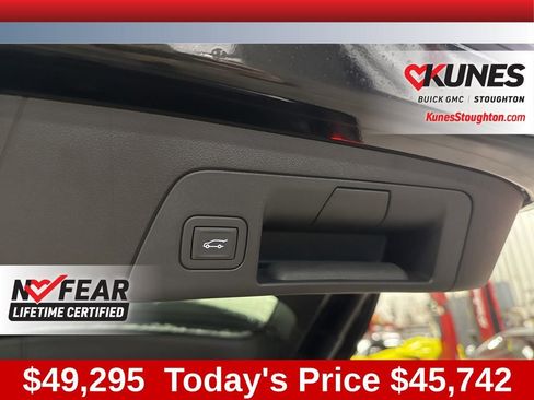 New 2026 Buick Envision Sport Touring image 39