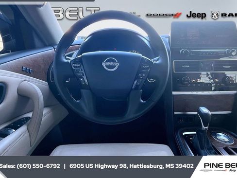 Used 2024 Nissan Armada SL w/ Captain's Chairs Package image 5