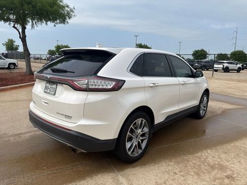 Used 2016 Ford Edge Titanium w/ Equipment Group 301A FWD image 17