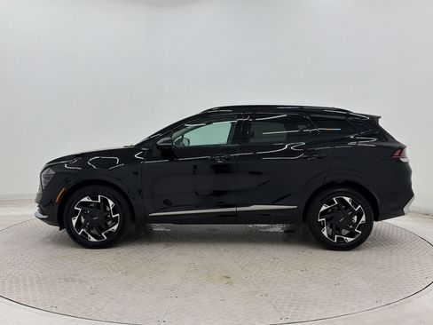 Used 2024 Kia Sportage SX AWD/4WD image 2