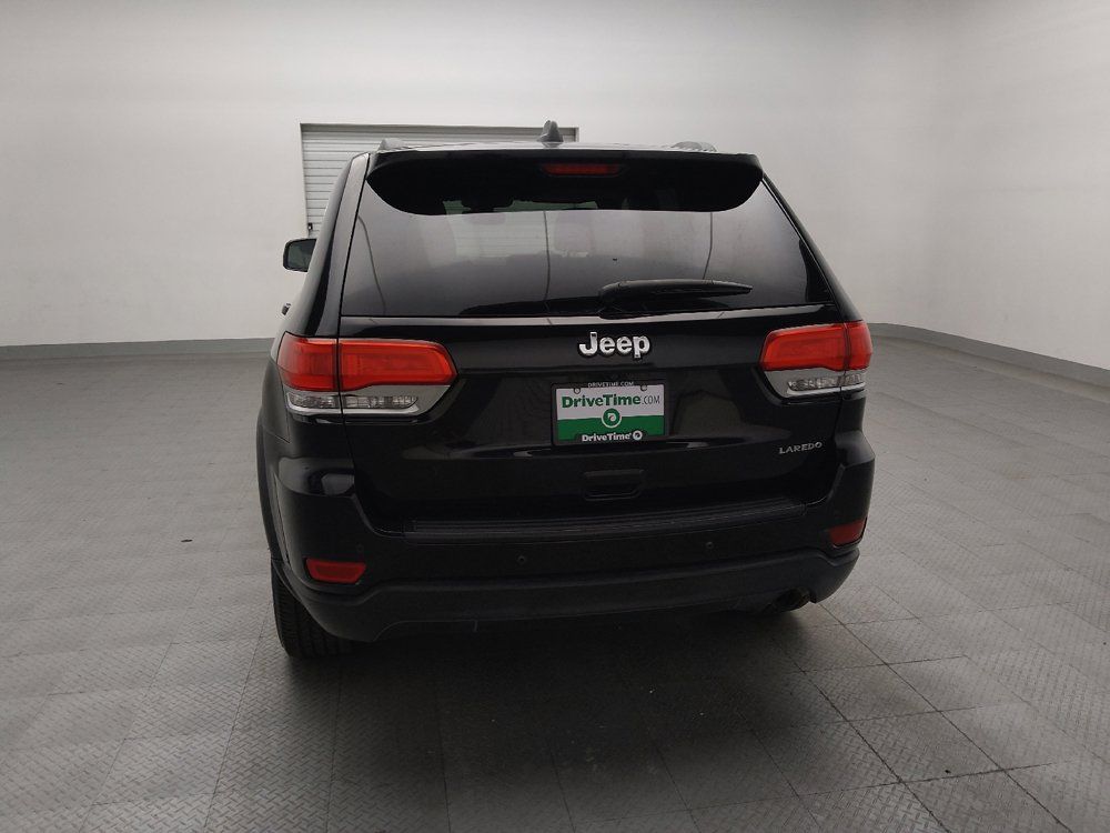 Used 2019 Jeep Grand Cherokee Laredo w/ Laredo X Package RWD image 7