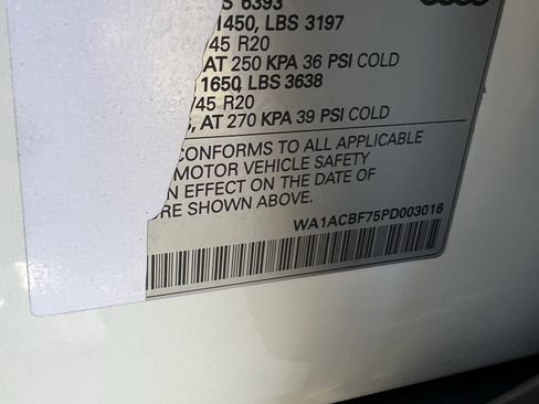 Used 2023 Audi Q7 2.0T Premium w/ Convenience Package image 37