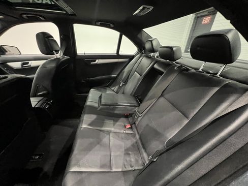 Used 2014 Mercedes-Benz C 300 4MATIC Sedan image 24